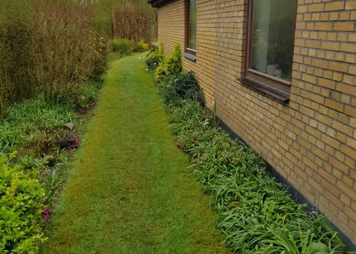 In - 500 M From Legohouse *